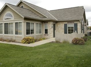 2593 Bluestone Cir, Kalamazoo, MI 49009