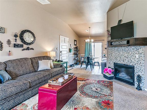 4th image of 9304 Tara Plantation Dr