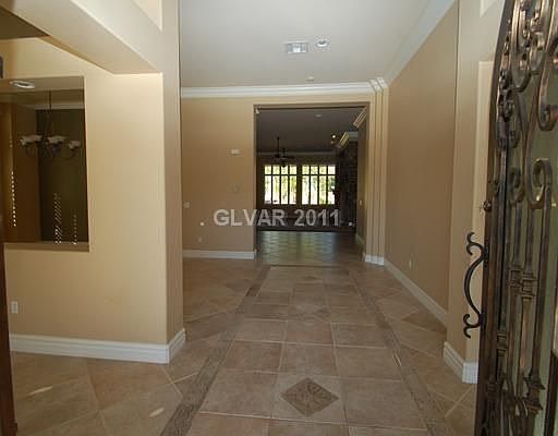 3rd image of 384 Highland Hills Ct