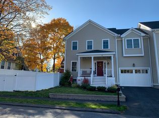12 Franklin St, Natick, MA 01760