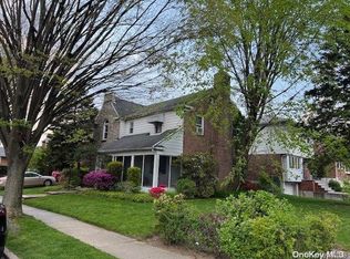 14315 29th Rd, Flushing, NY 11354