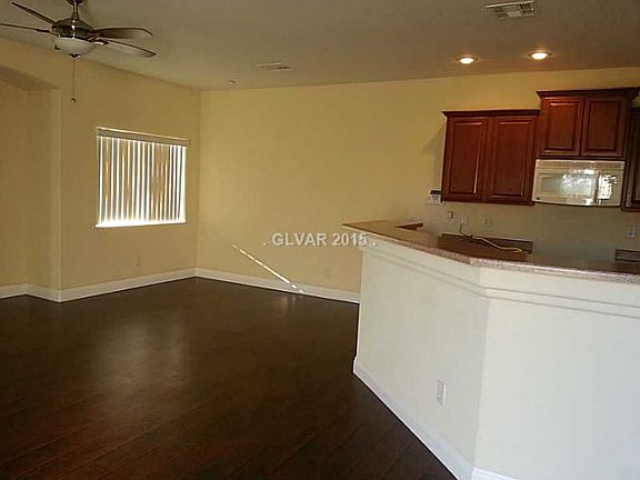 5th image of 2077 Benelli Ferry Ct Unit 103