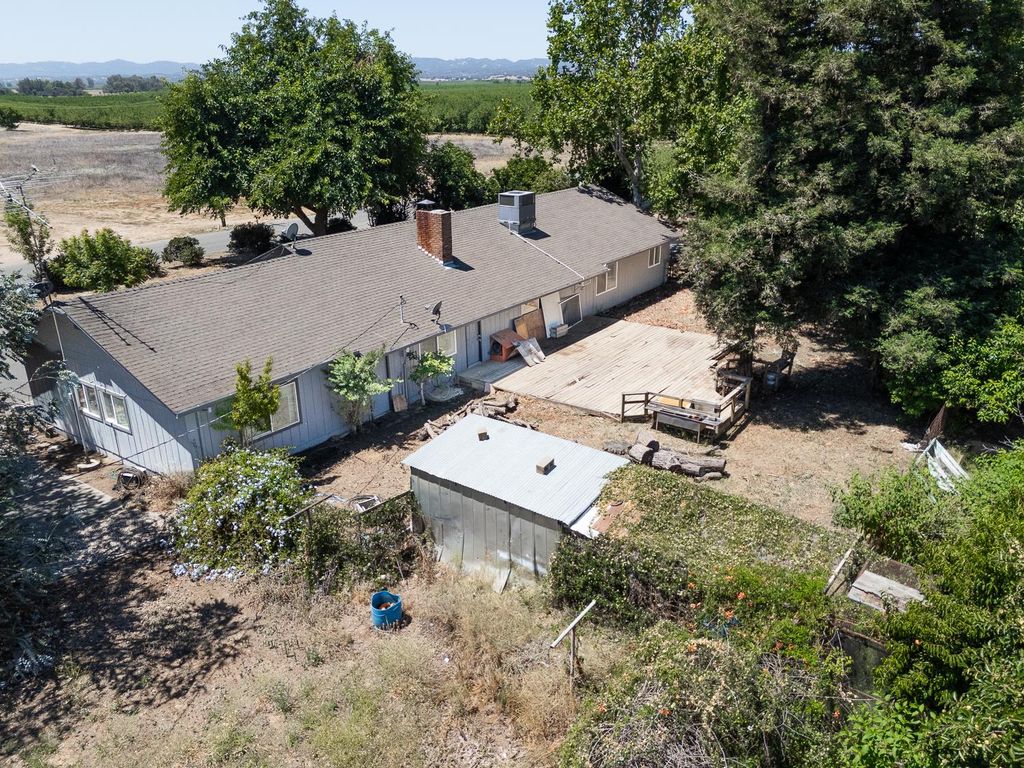 6593 Marine Ave, Arbuckle, CA - View 5
