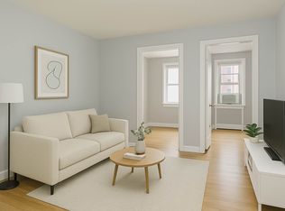 27-25 12th St #2, Astoria, NY 11102