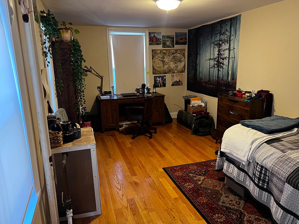 1st image of 381 Dorchester St APT 3