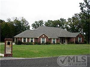 1st image of 7445 Waters Edge Dr