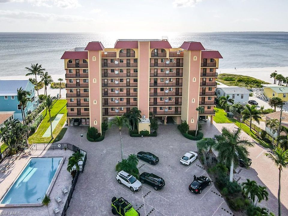 1st image of 600 Estero Blvd #403
