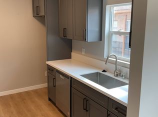 5424 Carlton Way #5428, Los Angeles, CA 90027