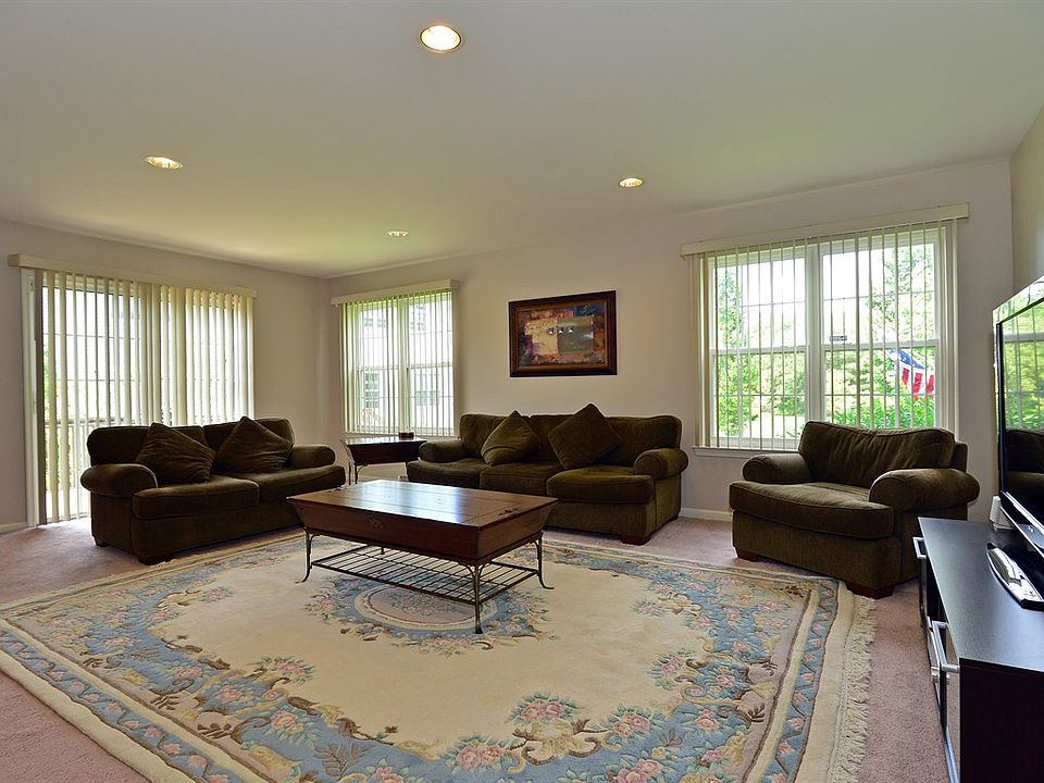 1 Bridgepointe Dr, Laurence Harbor, NJ 08879 Zillow