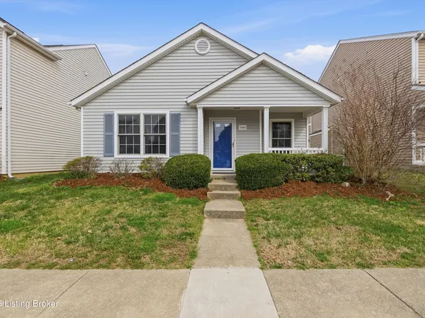 7009 Black Mountain Dr, Louisville, KY 40228