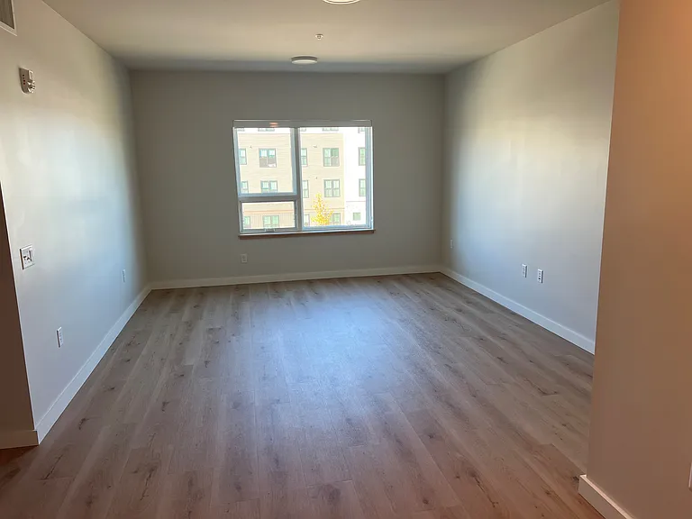 Fox Run Apartments — Photo 17
