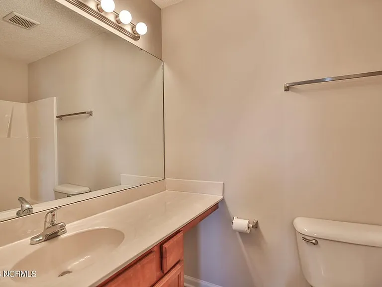 4001 Banister Loop — Photo 19