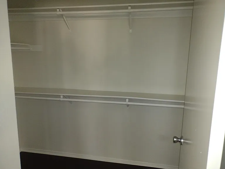 4343 Mammoth Ave #8 — Photo 19