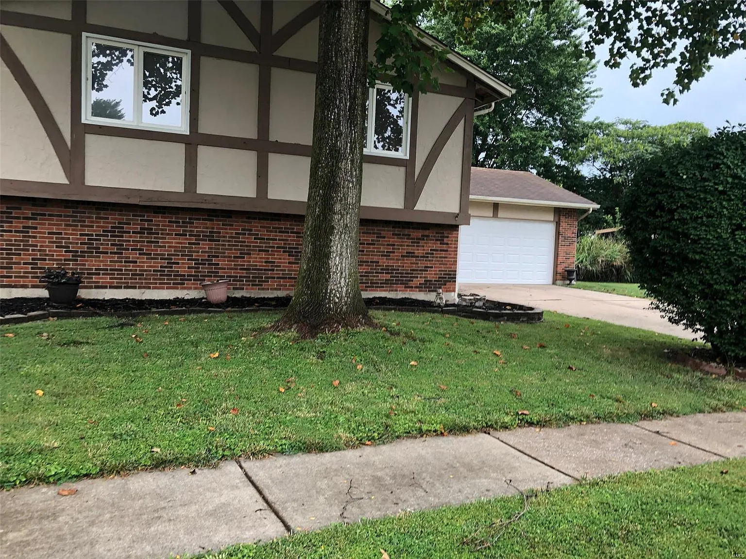 15674 93rd Ave photo 1