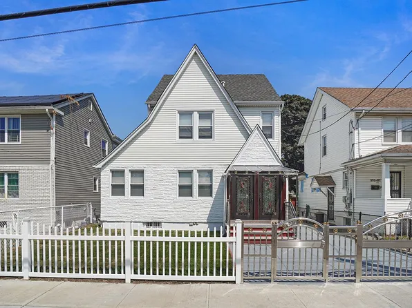 192-23 116th Rd #2, Saint Albans, NY 11412