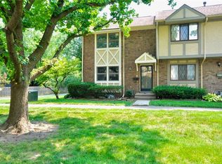 8124 E Cheswick Dr, Indianapolis, IN