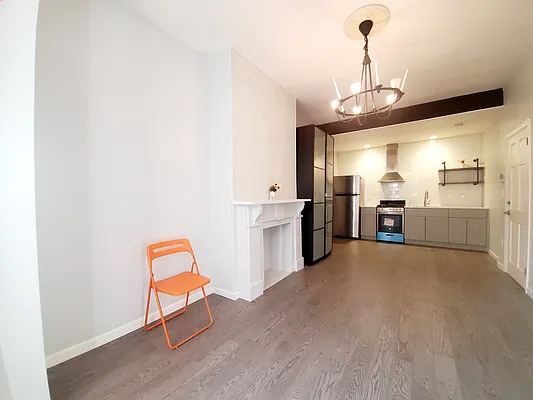 Rented by Brooklyn Property Group LLC | media 34