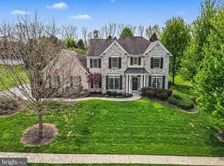 2118 Meadow Ridge Dr, Lancaster, PA 17601