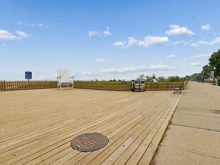 256 Captain Thomas Blvd #210 — Photo 19