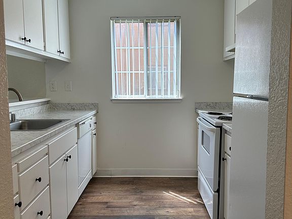 5th image of 5421 El Camino Ave #23
