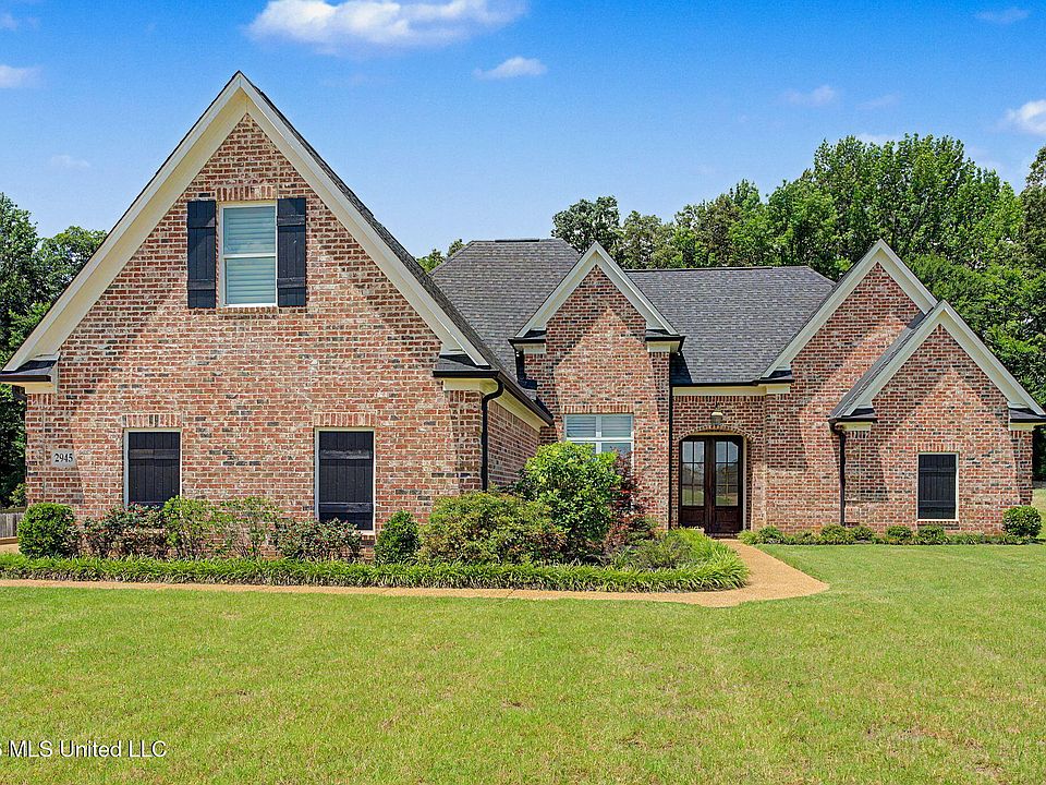 1st image of 2945 Fossil Hill Dr