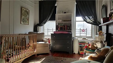 Rented by R New York