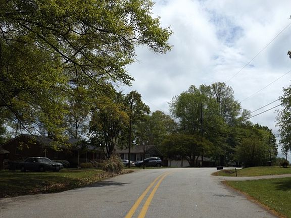 5th image of 116 Montis Dr