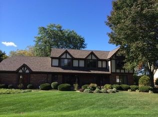 4 Redwood Ct, Racine, WI 53402