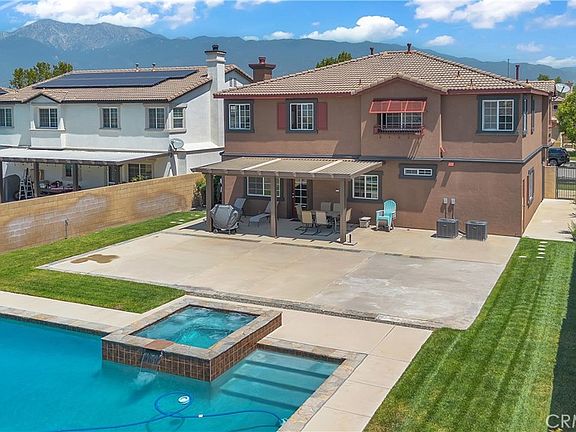 4th image of 16341 Freesia Ln