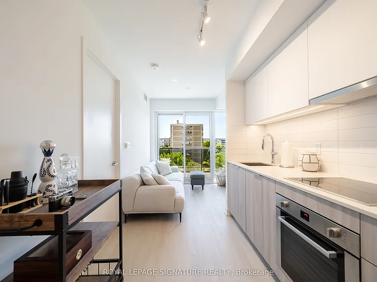 25 Saint Dennis Dr #607 — Photo 2