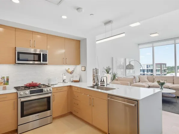 301 West Ave #1403, Austin, TX 78701