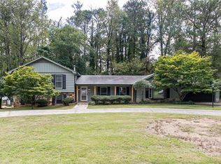 2431 Weatherford Ct, Marietta, GA 30068