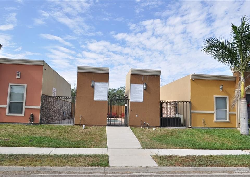 2nd image of 3043 Scotland Dr