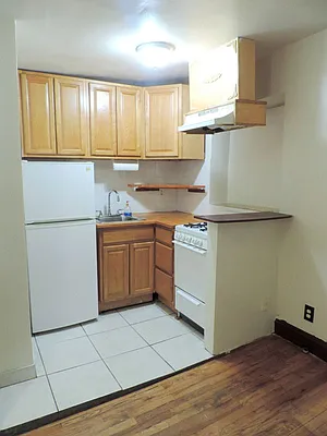 Rented by J Misrahi Realty Corp | media 4