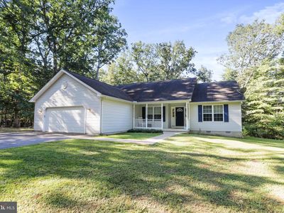 400 Spring Valley Dr, Berkeley Springs, WV, 25411