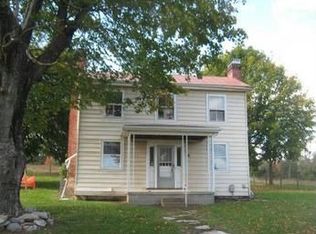 1009 Frog Pond Rd, Staunton, VA 24401