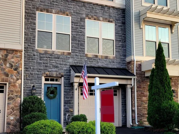 8943 Garrett Way, Manassas, VA 20112