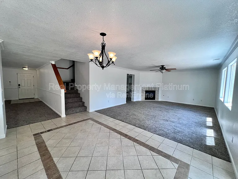 6054 E Hampton Way — Photo 8