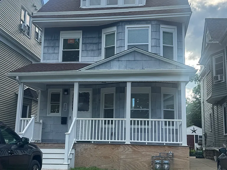348 Baynes St #1 — Photo 1