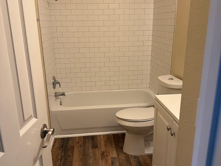 112 Lakemont Dr #3 — Photo 4