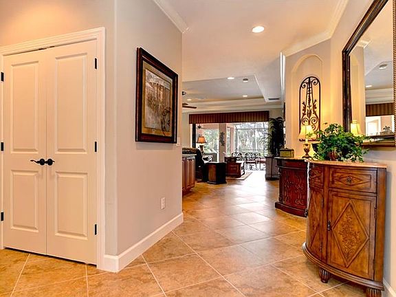 5th image of 2403 Vaccaro Dr