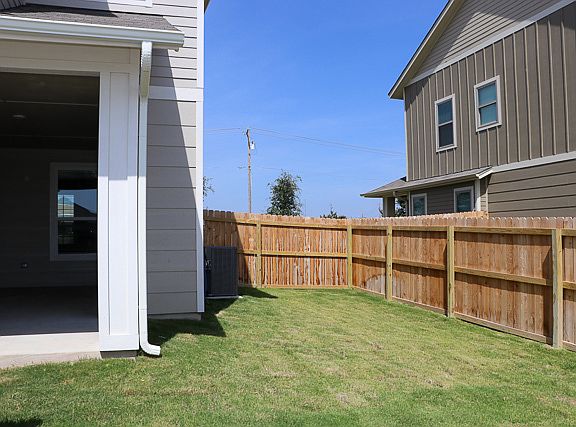 5th image of 732 Westfield Blvd #732