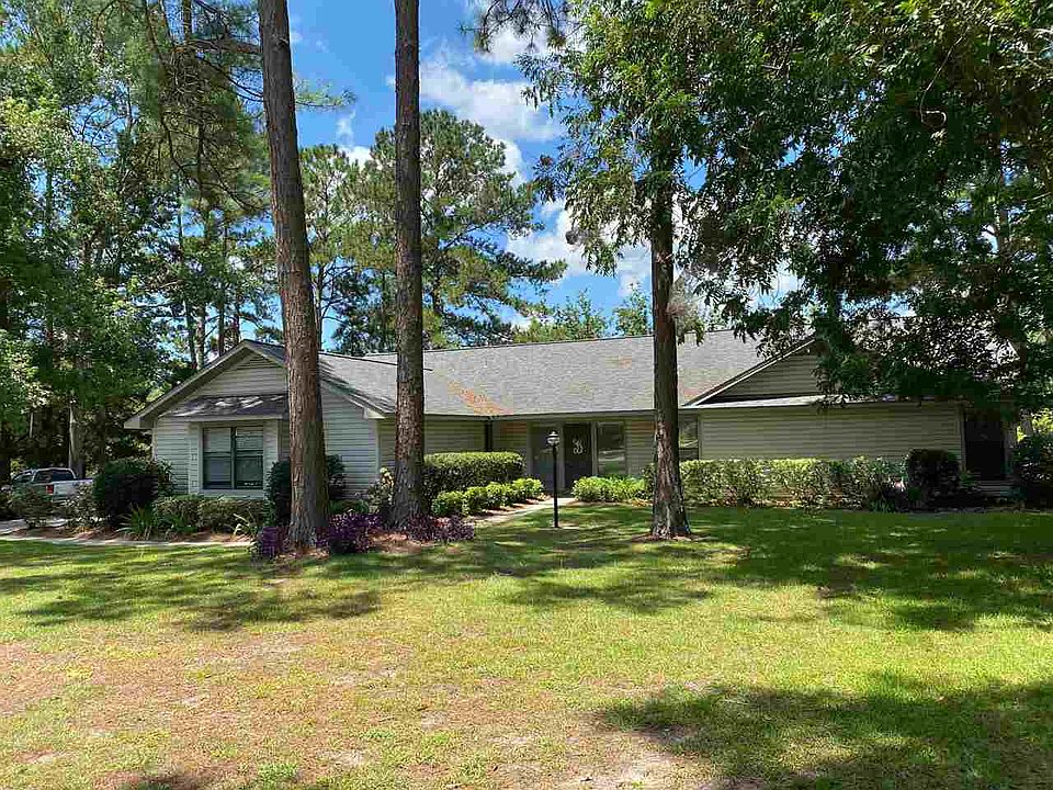 1st image of 406 Live Oak Ln W
