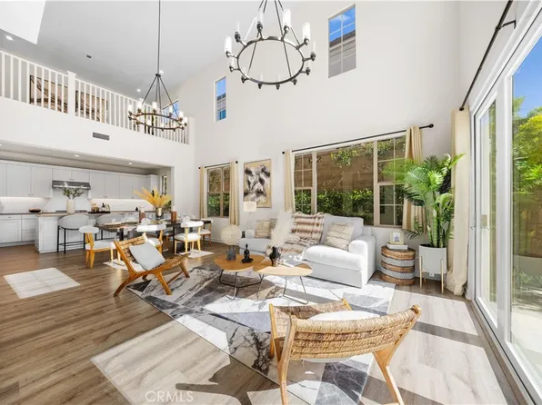 151 Falcon Rdg, Irvine, CA 92618
