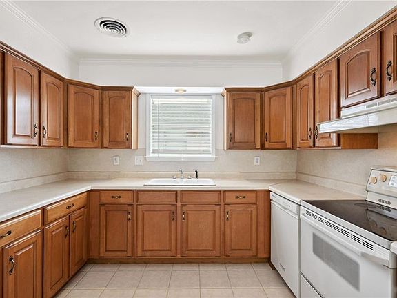 5th image of 2217 Belmont Pl