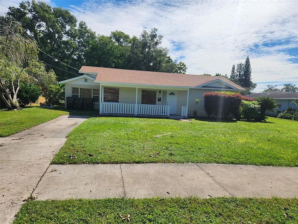 1st image of 843 Wessex Pl