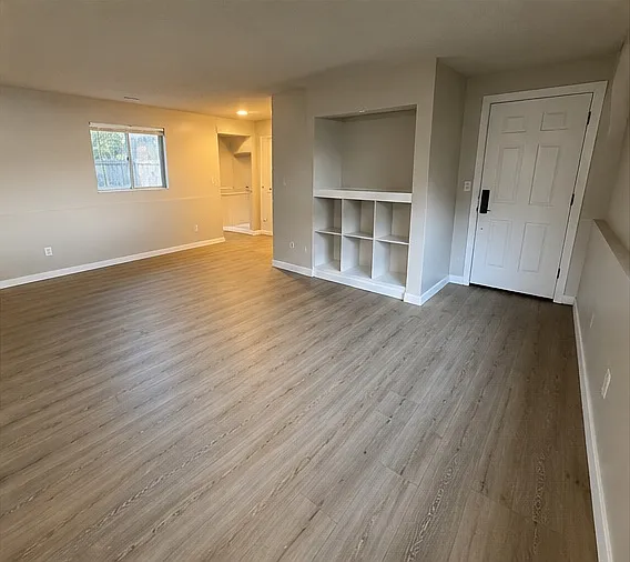 5820 S Main Point Blvd #1