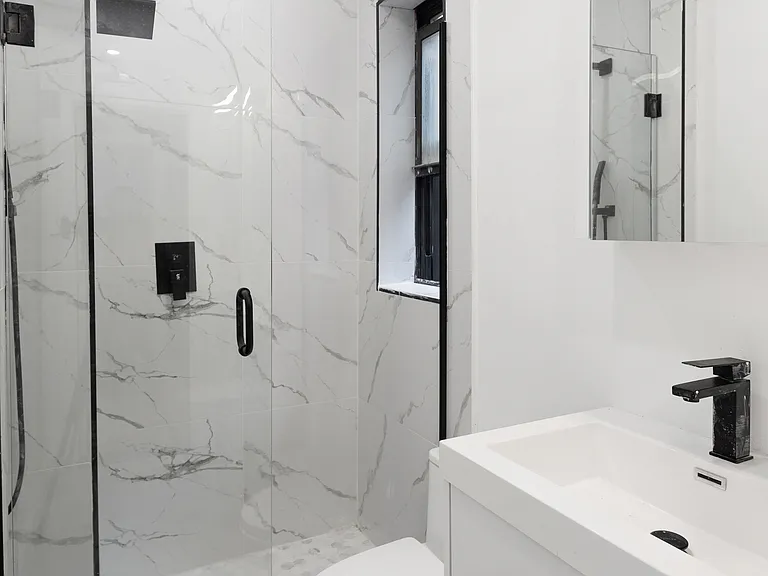 172 W 109th St #5R — Photo 3