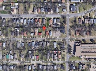1105 Elmwood Ave, Fort Worth, TX 76104