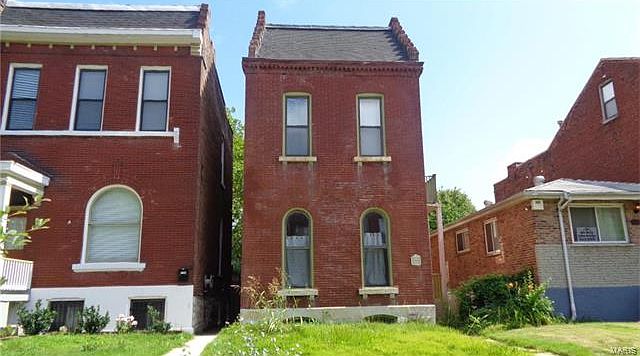 1st image of 2717 Russell Blvd
